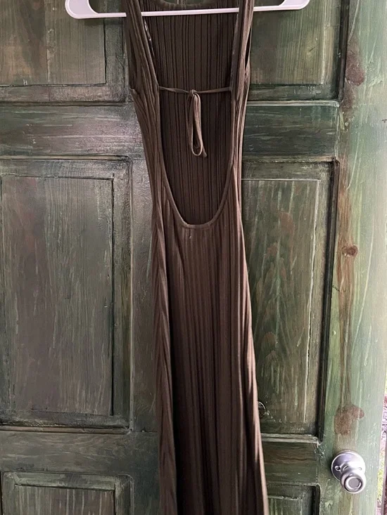 Billy J Green Ribbed Midi Dress - Picture 3 of 4